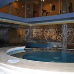 Platinum & Casino 4* סאני ביץ'