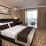 Hotel Platinum & Casino 4*
