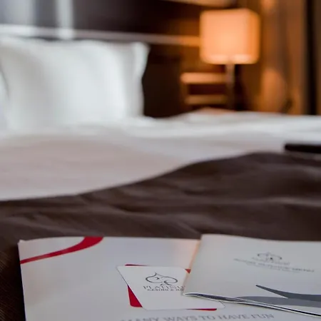 Hotel Platinum & Casino