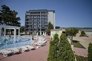 Platinum Hotel&casino 4*