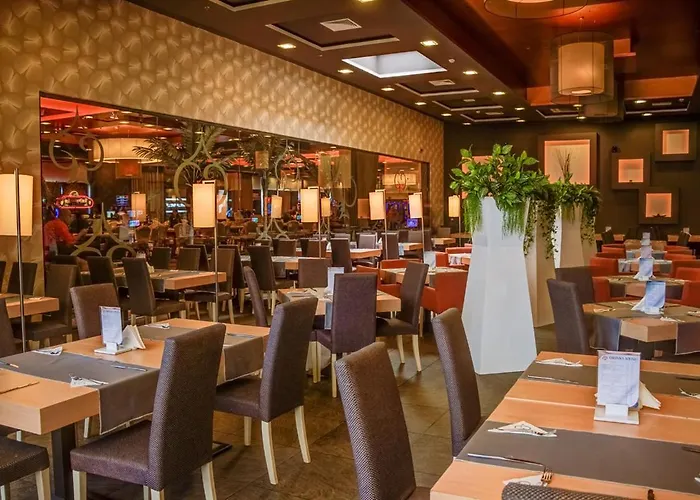 Platinum & Casino 4*