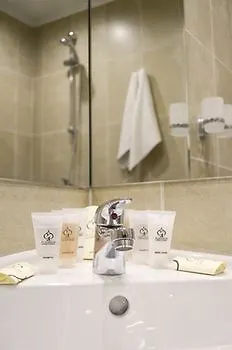 Platinum & Casino Ξενοδοχείο 4*